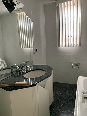 Rented by Voro, LLC | media 14