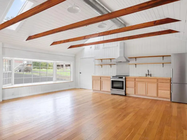 20 Route 9h, Hudson, NY 12534