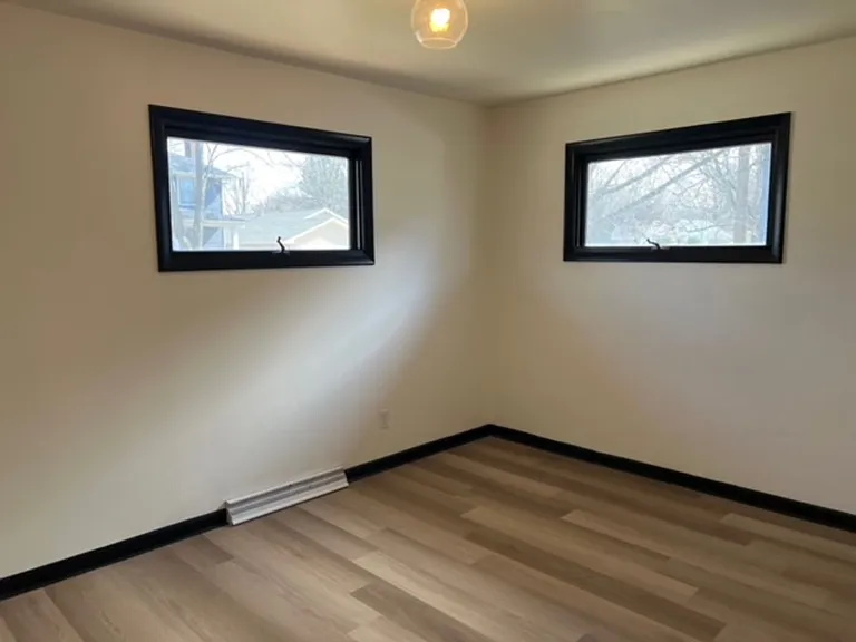 711 S Lynn St #2 — Photo 3