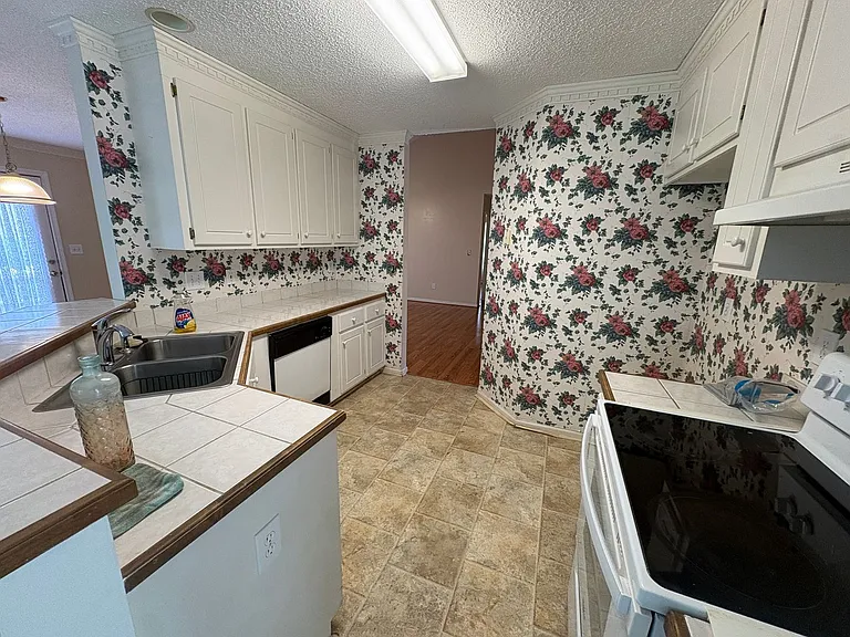 10 Fortson Way — Photo 2
