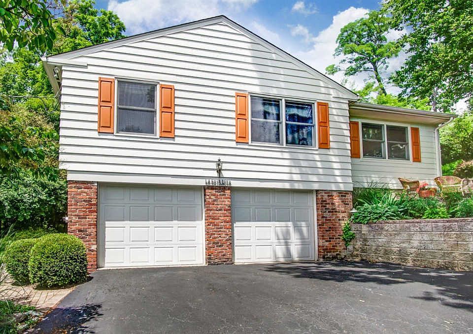 1st image of 324 Ardon Ln