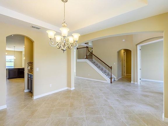 5th image of 13677 Killebrew Way