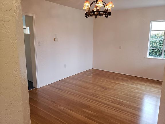 Formal dining room and Chandalier