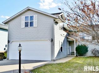 1609 Greenfield Dr, Washington, IL