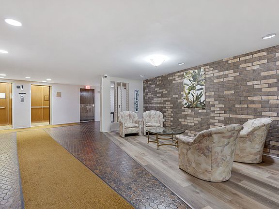 5th image of 3300 N Carriageway Dr Unit 208