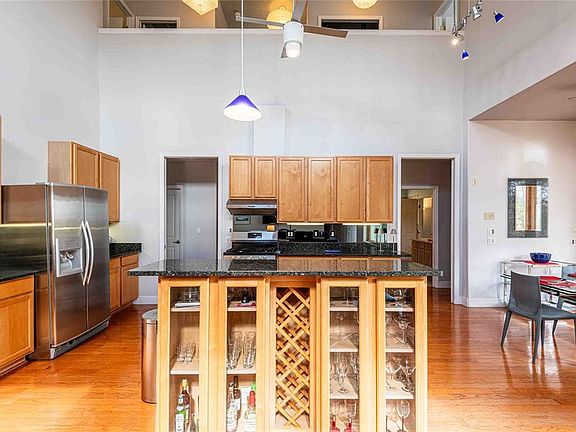4th image of 21150 LOS CABOS COURT