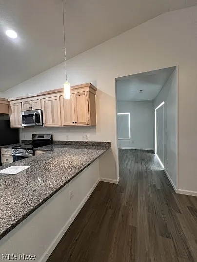 212 S Taylor — Photo 18