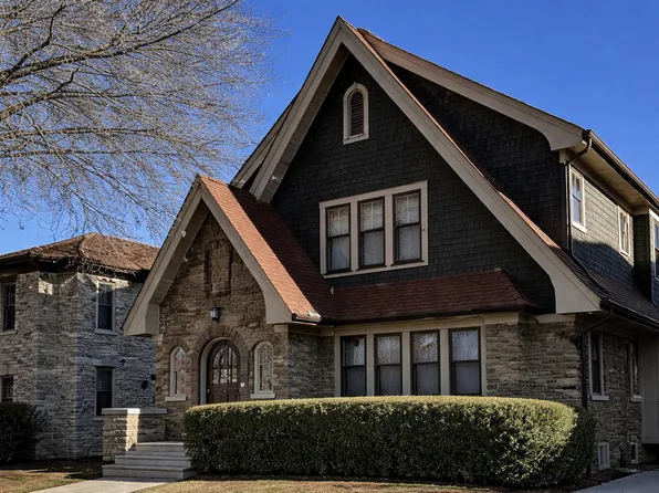 3256 N 54th St, Milwaukee, WI 53216