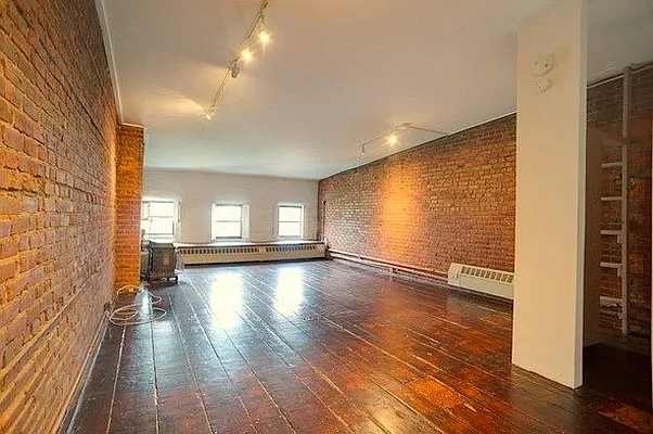 Rented by One Eleven Residential, Inc. | media 9