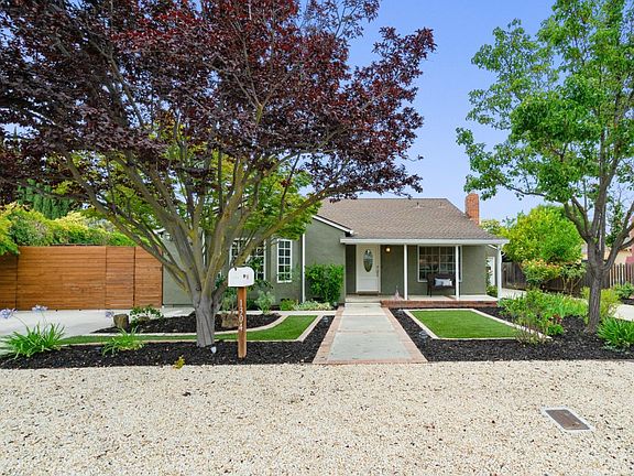 5th image of 1304 Theresa Ave