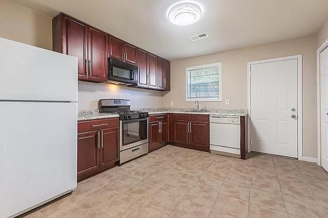 1st image of 2618 Pauger St #B