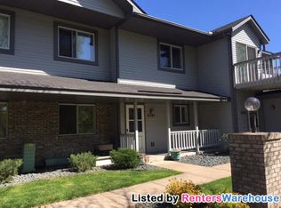3181 Manitou Dr #14, White Bear Lake, MN 55110