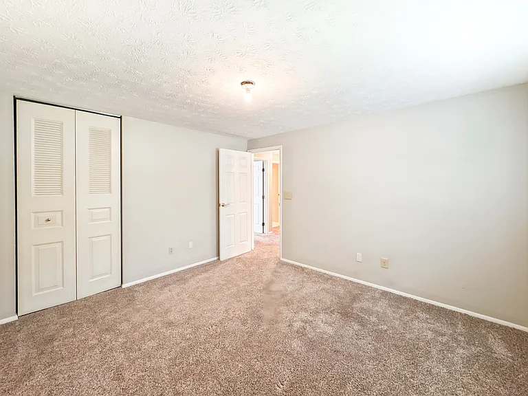 4214 Hanover Dr — Photo 10