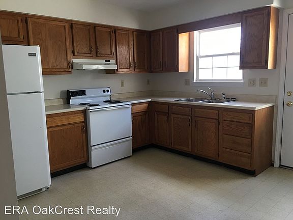 2nd image of 1022 Bridle Ct
