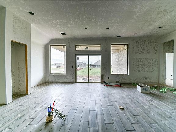 4th image of 15701 Egerton Pl