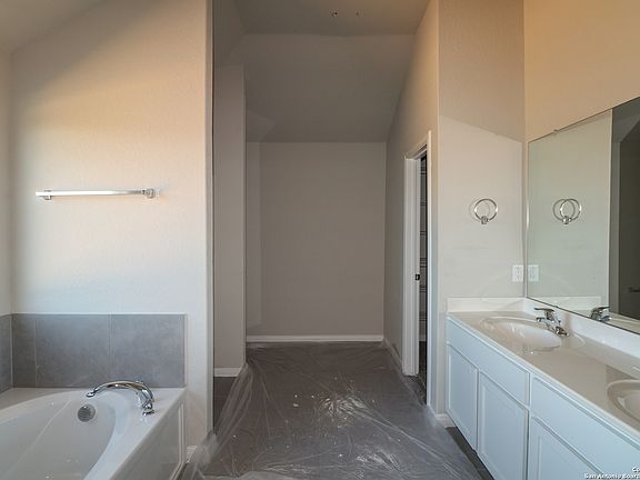 5th image of 508 Cypress Arbor