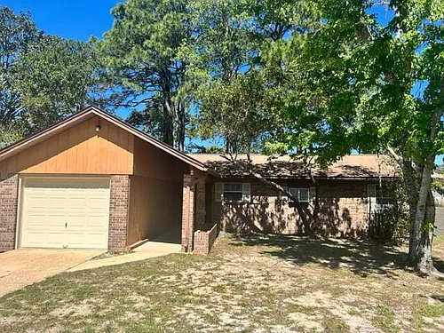 50 Laurie Dr NE Photo 1