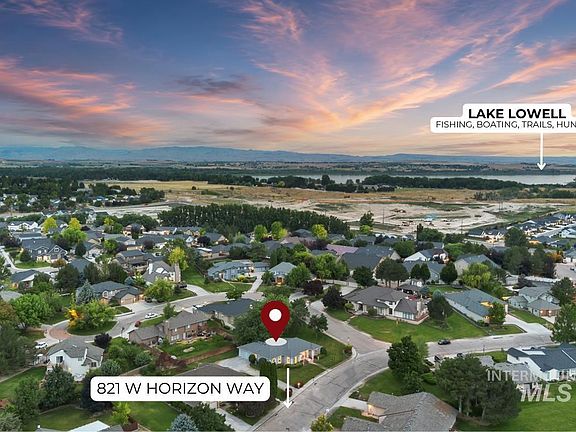 3rd image of 821 Horizon Way