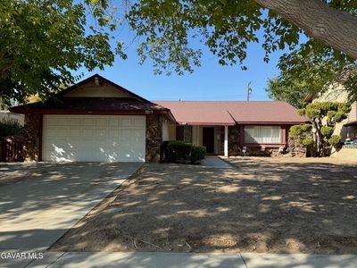 1017 E Avenue J5, Lancaster, CA, 93535