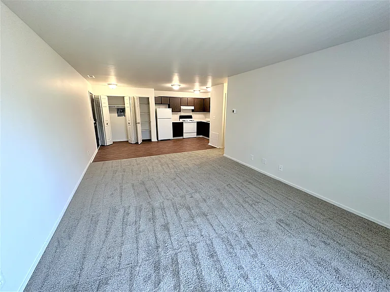 Grand Bend Club Apartments — Photo 21