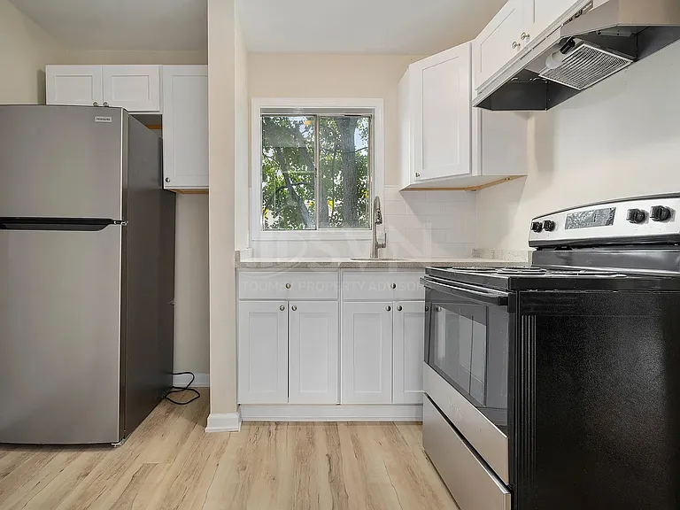 8 S Reed Ave — Photo 17