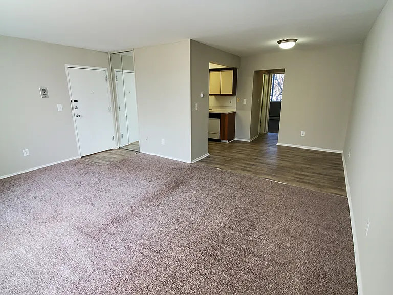 Eton Square Apartments and Townhomes — Photo 95