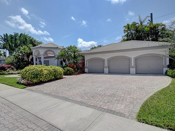 Home For Sale In Broken Sound Country Club