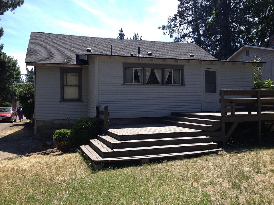2nd image of 1131 E 32nd Ave