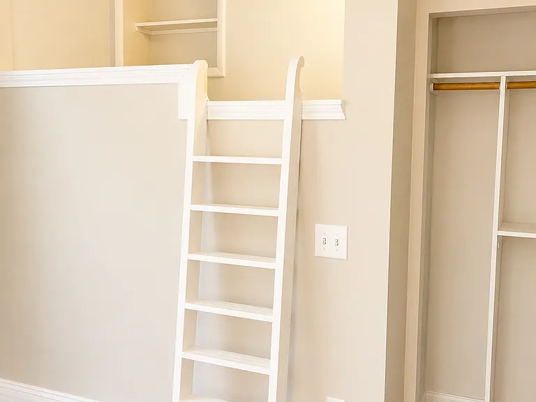 821 W Liberty St #1 — Photo 11