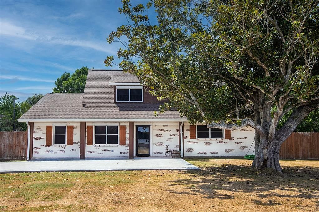 938 Meneley Rd, Winnie, TX 77665 Zillow