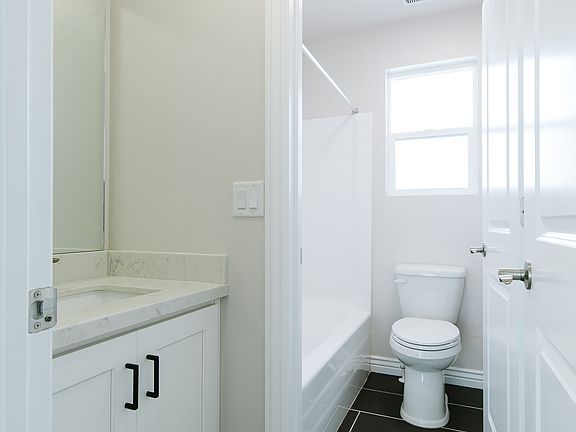 5th image of 11523 S 4135 W
