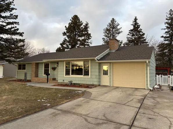 310 Worthmore St, Worthington, MN 56187