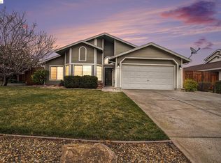 1950 Gateway Dr, Oakley, CA 94561