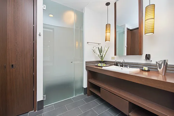 Rented by Bold New York | media 23