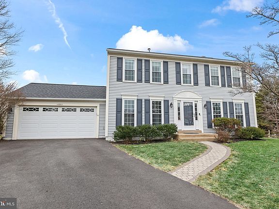 3rd image of 14353 Locust Grove Ct