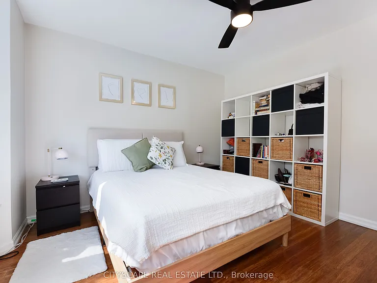 193 Coxwell Ave #UPPER — Photo 11