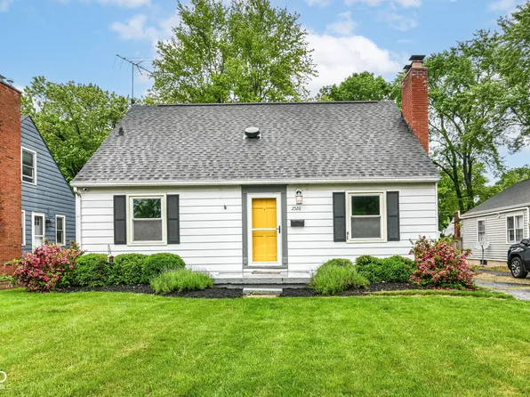 2526 Dell Zell Dr, Indianapolis, IN 46220