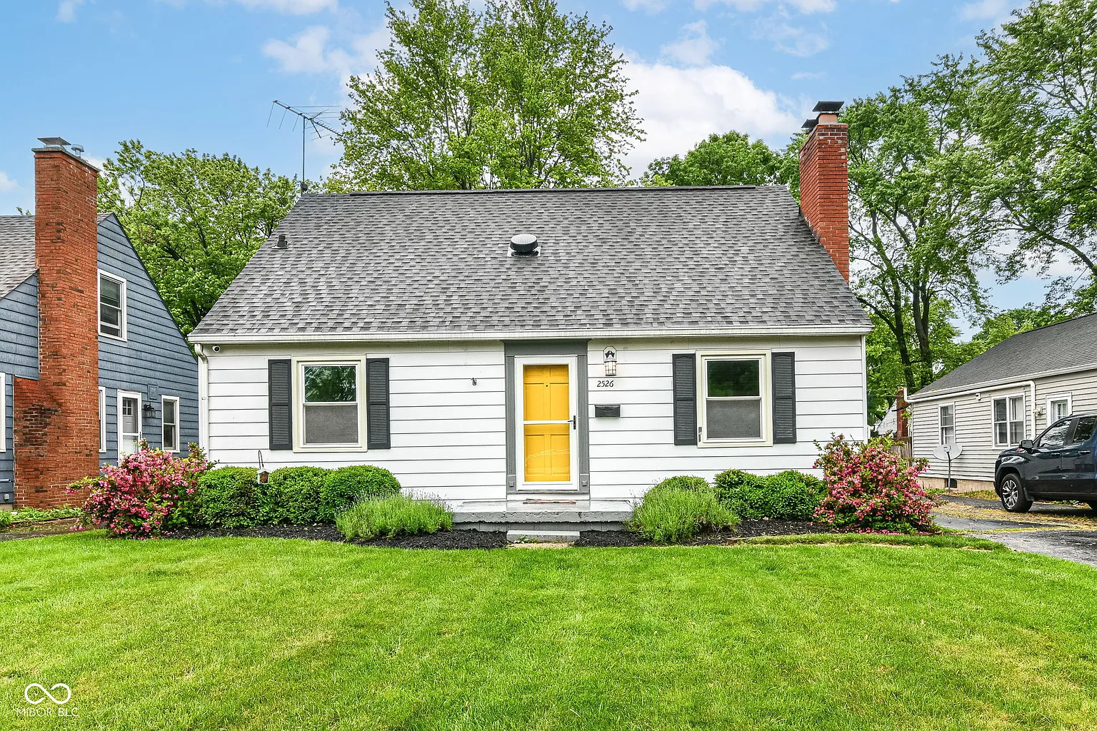 2526 Dell Zell Dr photo 1
