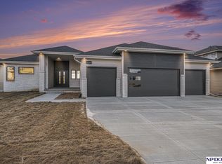 21201 Joseph St, Elkhorn, NE 68022