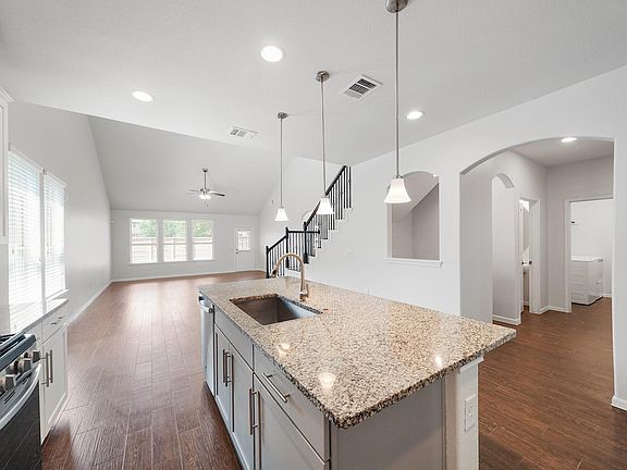 5th image of 5207 Monarch Belle Ln