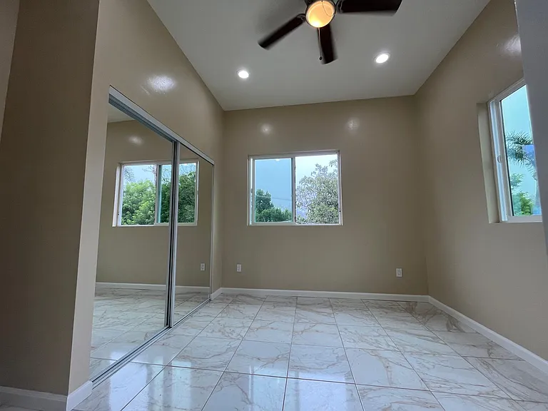 4932 Campanile Dr — Photo 68