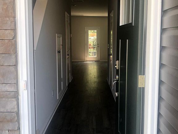 North Facing Maindoor with plenty of sunlight