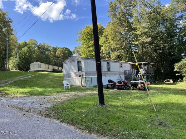 8911 Galax Rd, Wise, VA 24293