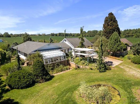 16700 Manitou Beach Rd, Manitou Beach, MI 49253