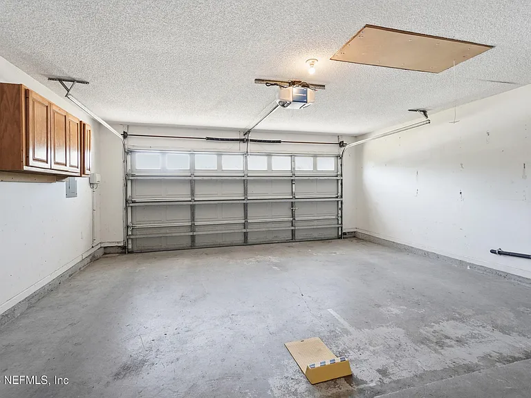 13245 Milhouse Way — Photo 16