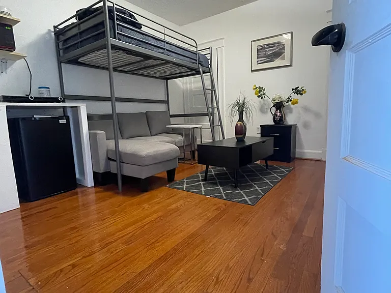 3712 Parkside Dr #1B — Photo 5