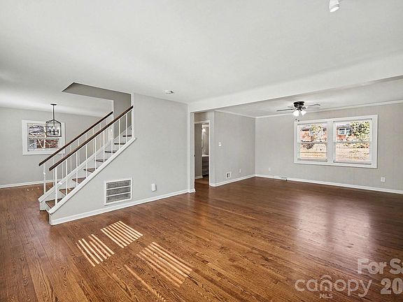 5th image of 6626 Glenmoor Dr