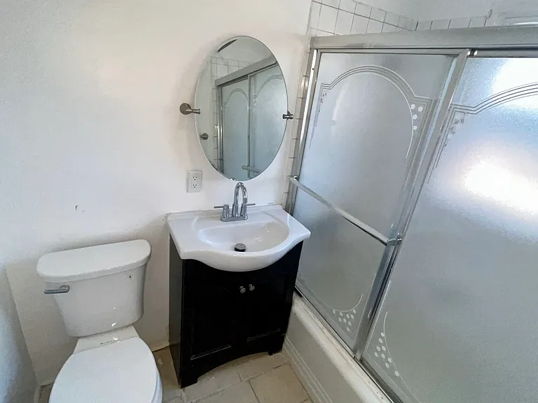 9533 Alexander Ave — Photo 10