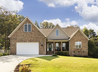 3655 Glen Meadows Dr, Denver, NC 28037