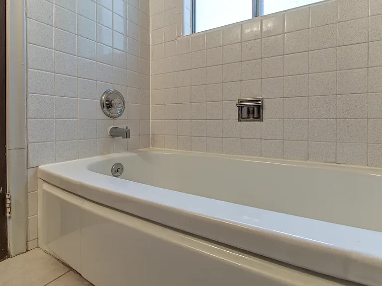 34630 Glenwood Rd — Photo 20